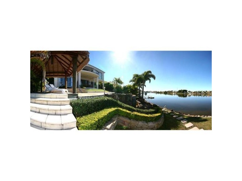 59 Bollard Circuit, Clear Island Waters QLD 4226