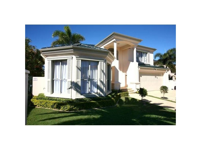 59 Bollard Circuit, Clear Island Waters QLD 4226
