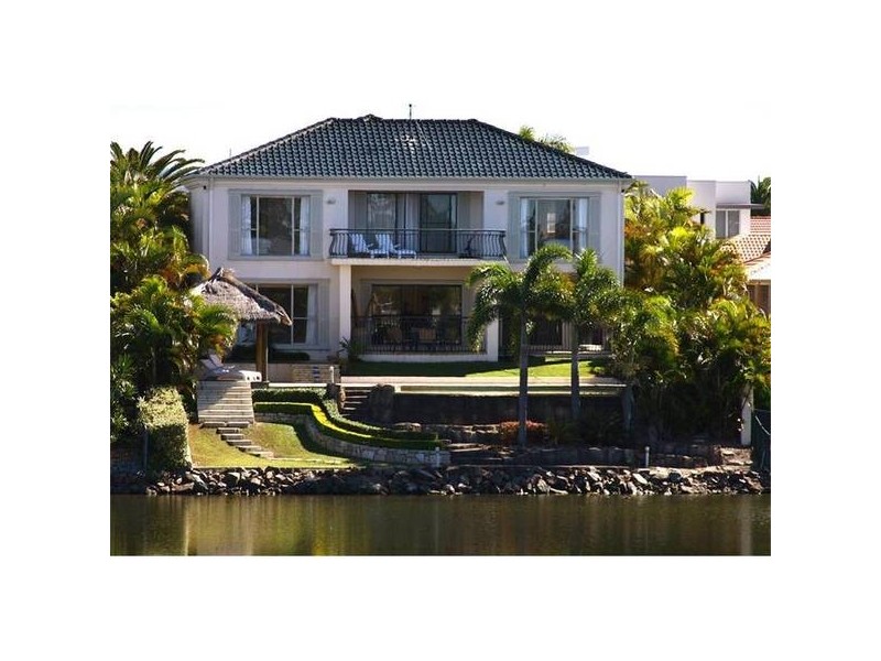59 Bollard Circuit, Clear Island Waters QLD 4226