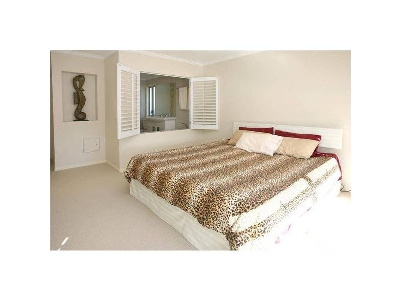 Broadbeach Waters QLD 4218