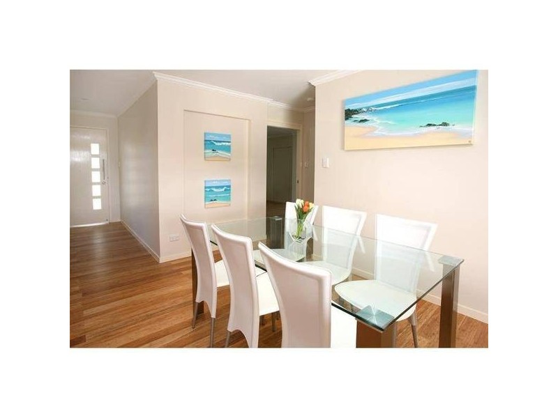 Broadbeach Waters QLD 4218