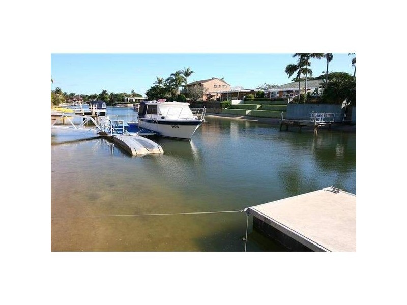 Broadbeach Waters QLD 4218