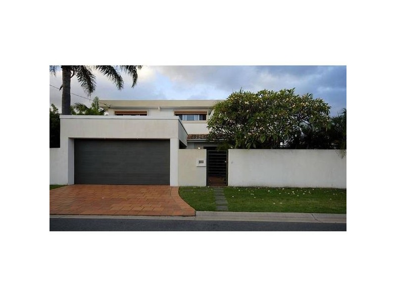 7 San Michele Court, Broadbeach Waters QLD 4218