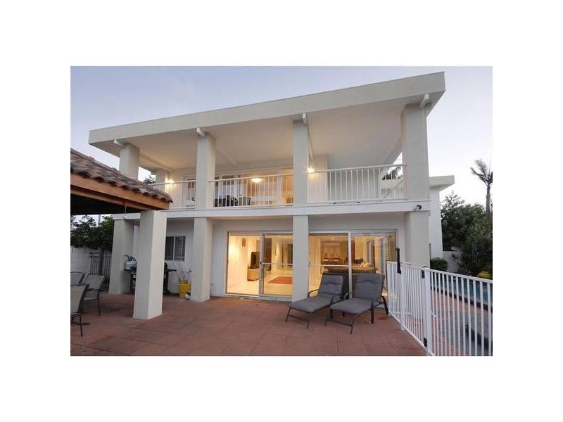 7 San Michele Court, Broadbeach Waters QLD 4218
