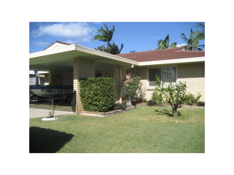 Broadbeach Waters QLD 4218