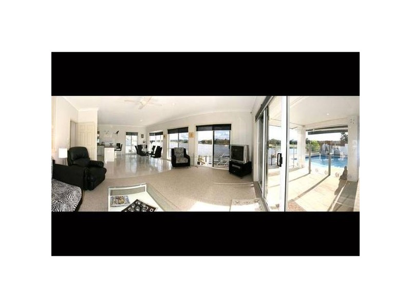 46 Santabelle Crescent, Clear Island Waters QLD 4226