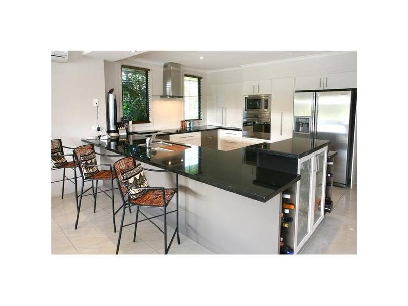Broadbeach Waters QLD 4218