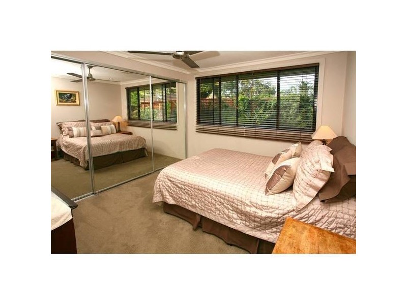 Broadbeach Waters QLD 4218