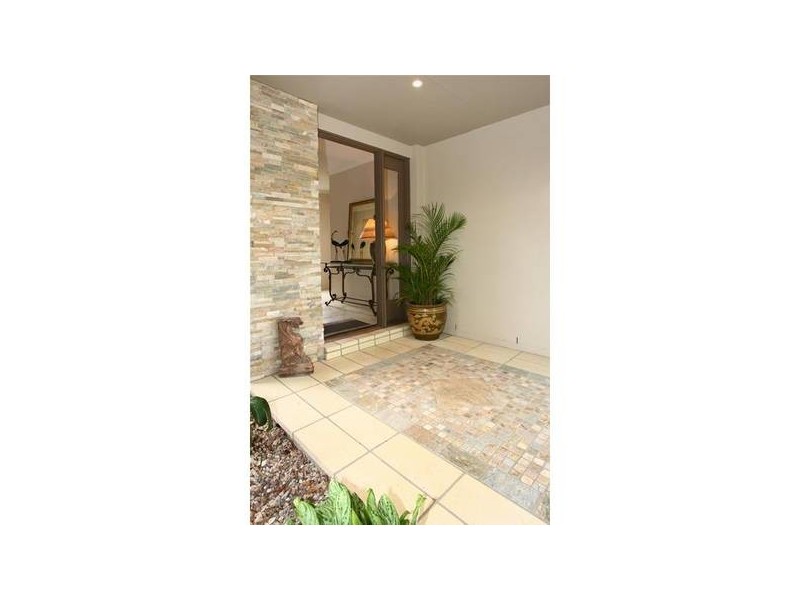 Broadbeach Waters QLD 4218