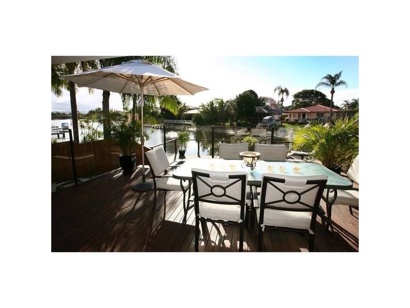 Broadbeach Waters QLD 4218