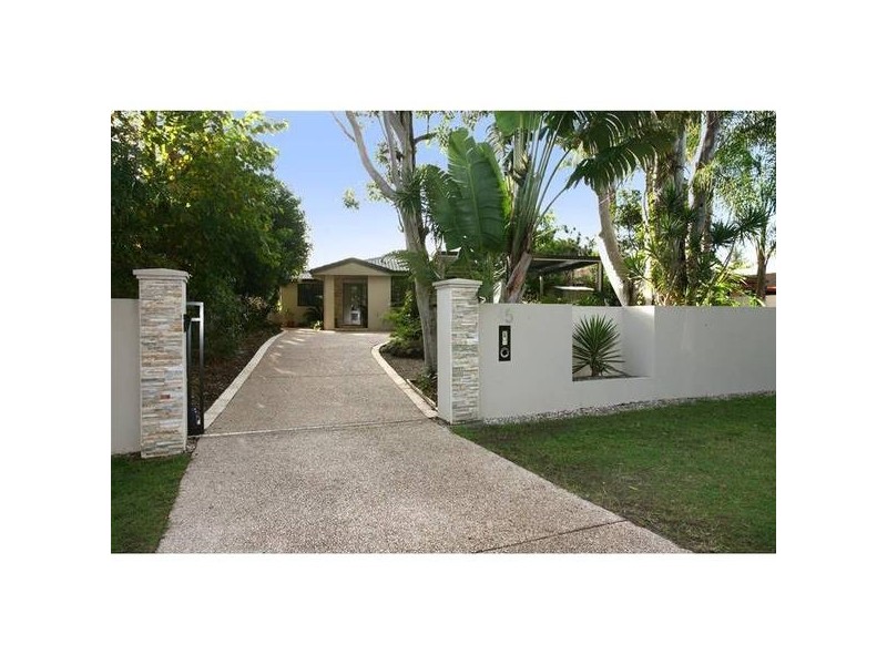 Broadbeach Waters QLD 4218