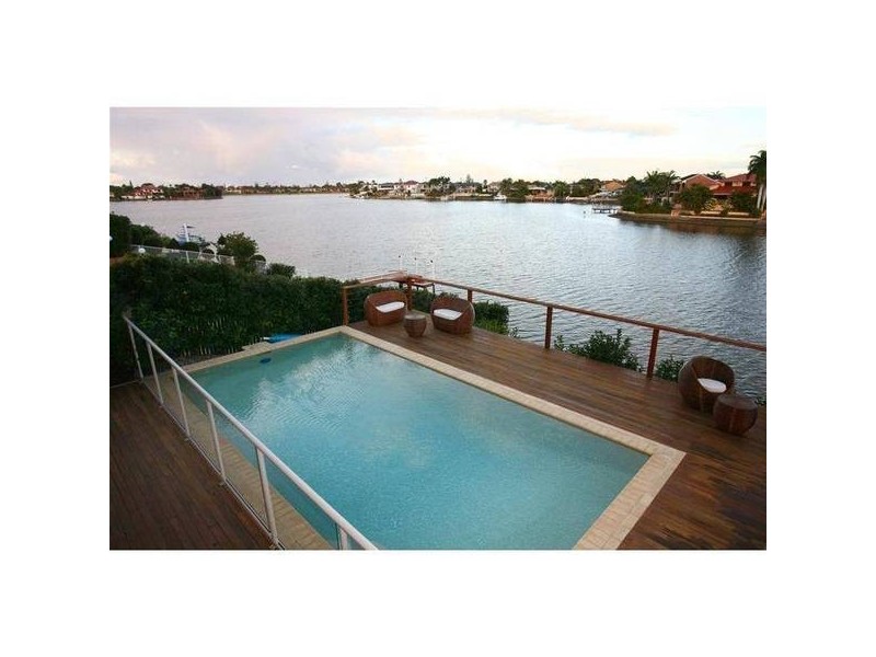 Mermaid Waters QLD 4218