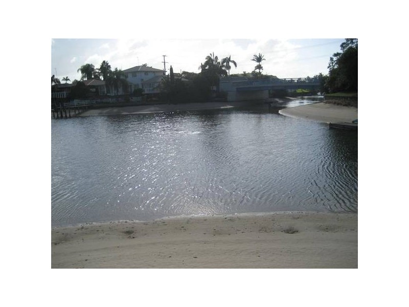 Broadbeach Waters QLD 4218