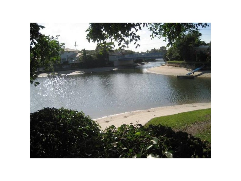 Broadbeach Waters QLD 4218