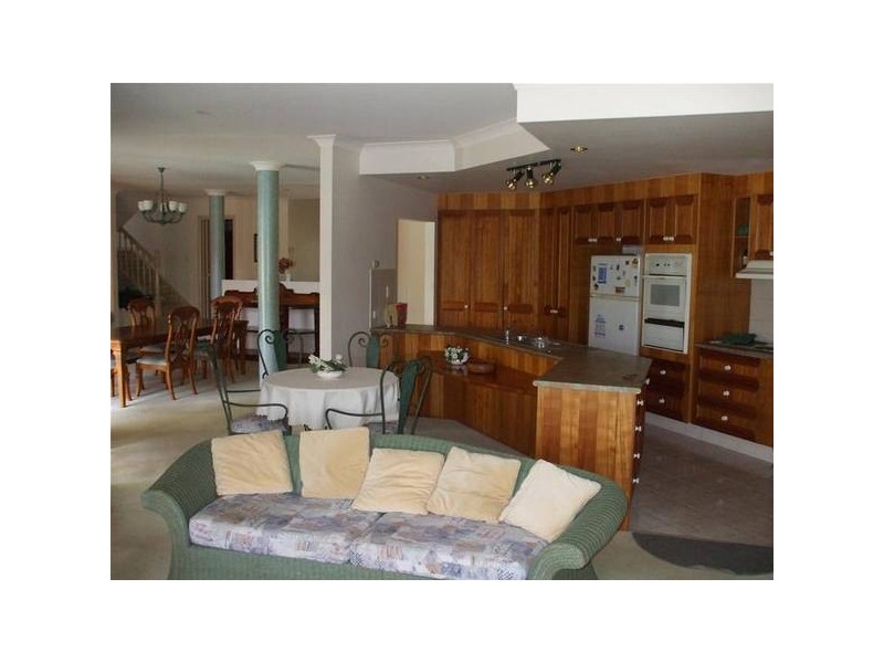 168 Port Jackson Boulevard, Clear Island Waters QLD 4226