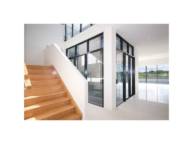 5061 Emerald Island Drive, Carrara QLD 4211