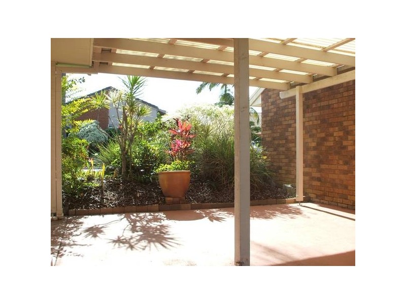 4 BOTHWELL STREET, Robina QLD 4226