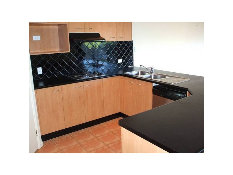 9 BELMONT DRIVE, Varsity Lakes QLD 4227