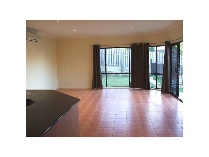 9 BELMONT DRIVE, Varsity Lakes QLD 4227