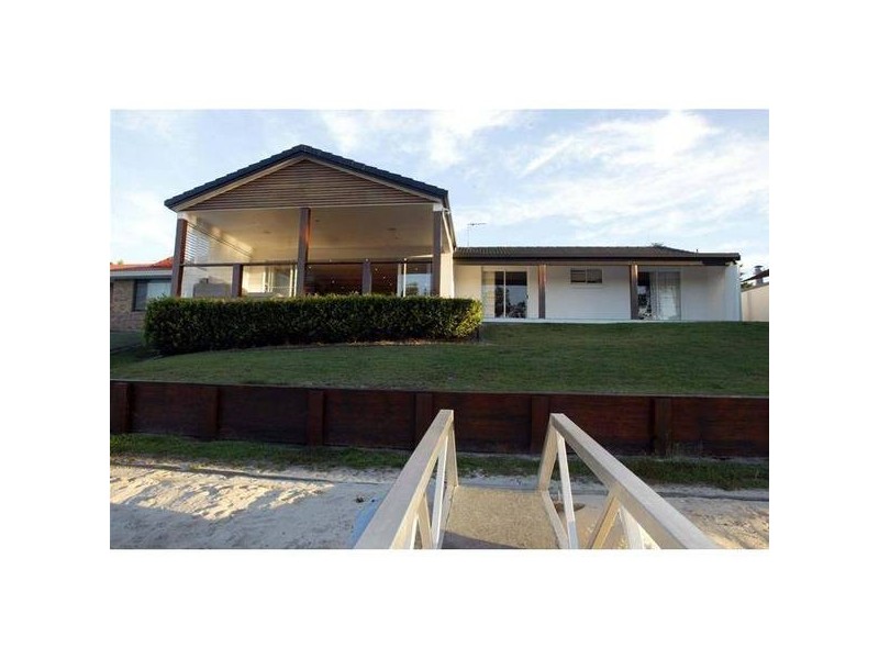 12 Cypress Drive, Broadbeach Waters QLD 4218