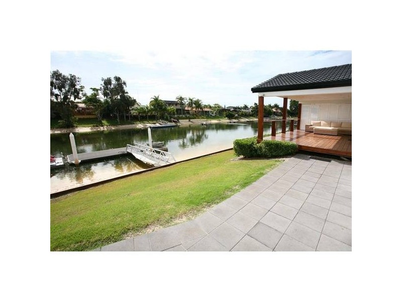 12 Cypress Drive, Broadbeach Waters QLD 4218