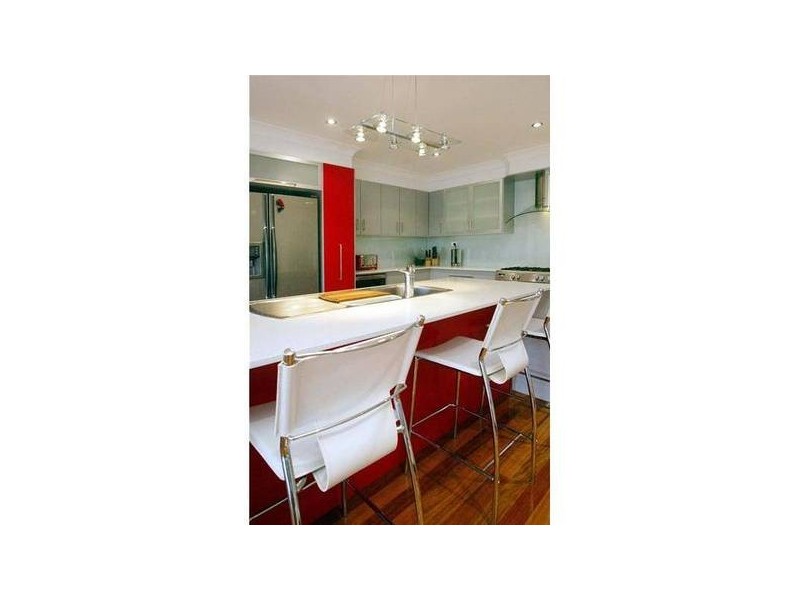 12 Cypress Drive, Broadbeach Waters QLD 4218