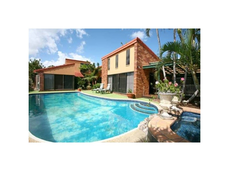 36 Cypress Drive, Broadbeach Waters QLD 4218