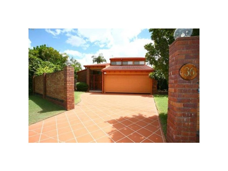 36 Cypress Drive, Broadbeach Waters QLD 4218