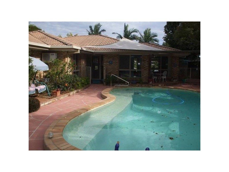 39 Silvabank Drive, Varsity Lakes QLD 4227