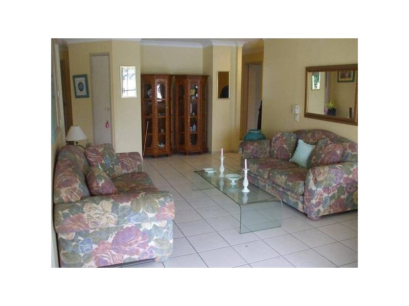 39 Silvabank Drive, Varsity Lakes QLD 4227