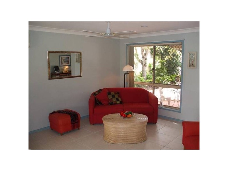 39 Silvabank Drive, Varsity Lakes QLD 4227