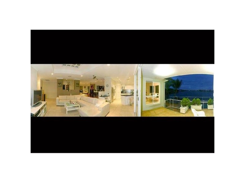 Clear Island Waters QLD 4226