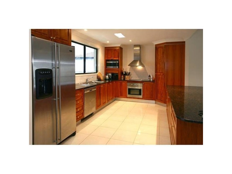 Broadbeach Waters QLD 4218