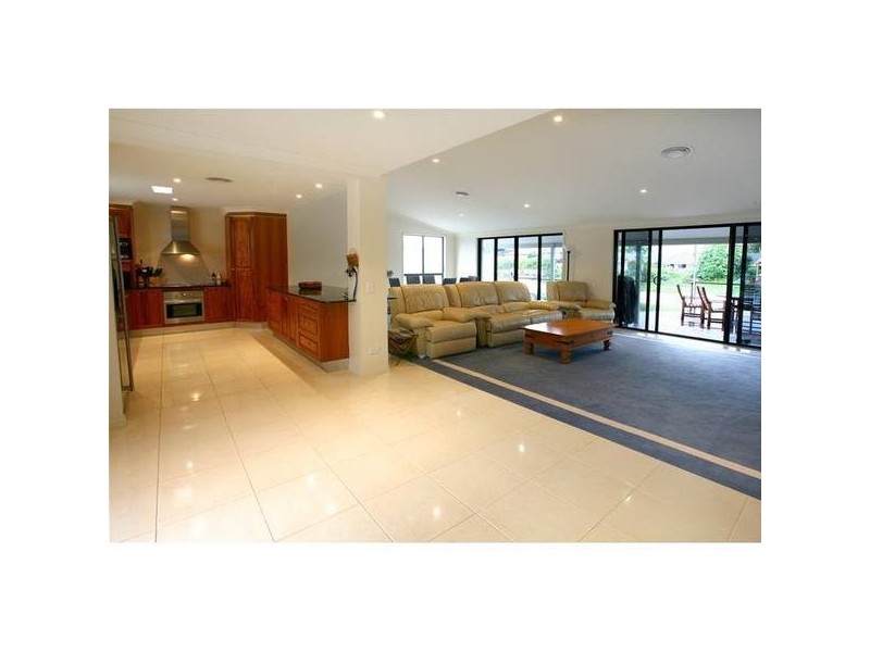 Broadbeach Waters QLD 4218