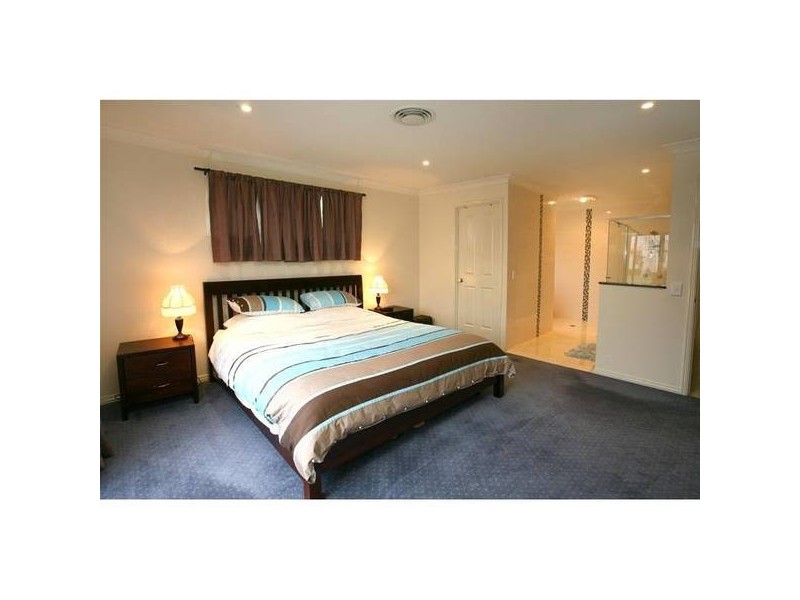 Broadbeach Waters QLD 4218