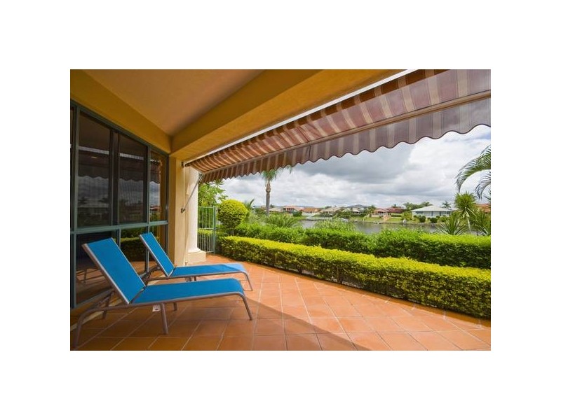 7 Montevideo Drive, Clear Island Waters QLD 4226