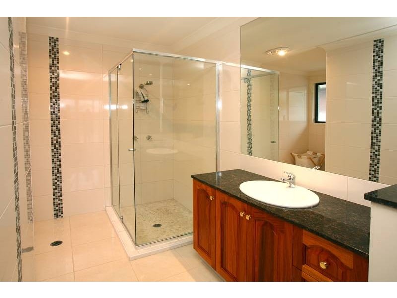 25 Goolagong Court, Broadbeach Waters QLD 4218