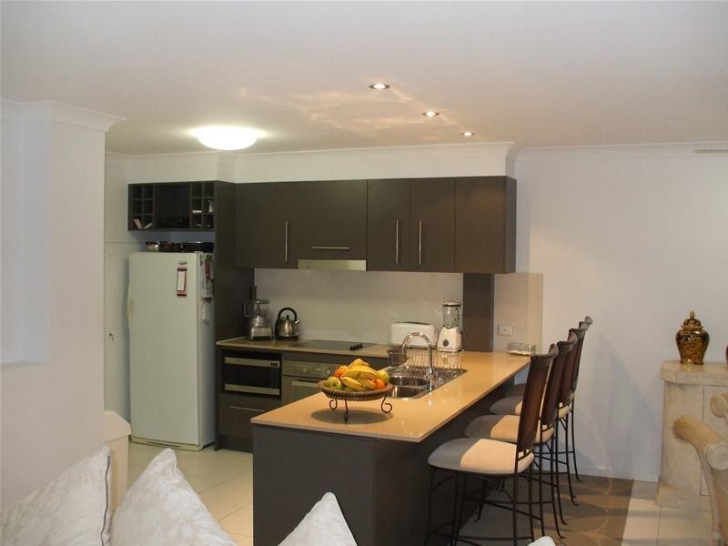 10/18 Carina Peaks Drive, Varsity Lakes QLD 4227