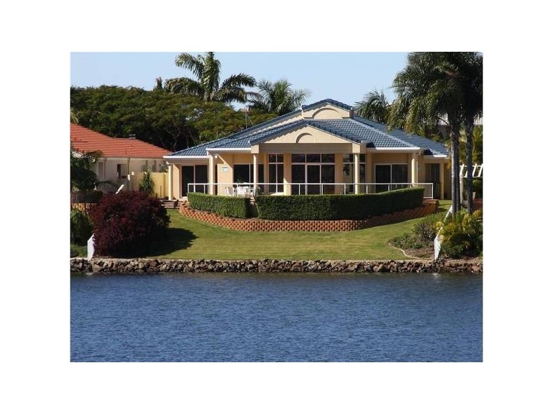 70 Port Jackson Boulevard, Clear Island Waters QLD 4226