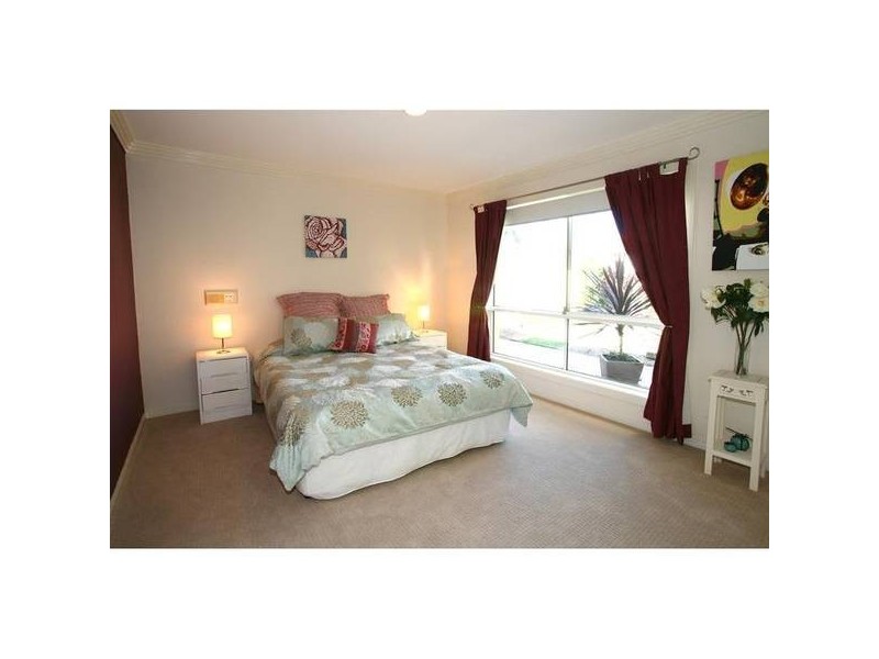 70 Port Jackson Boulevard, Clear Island Waters QLD 4226