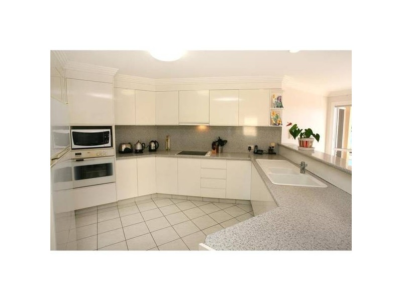 70 Port Jackson Boulevard, Clear Island Waters QLD 4226