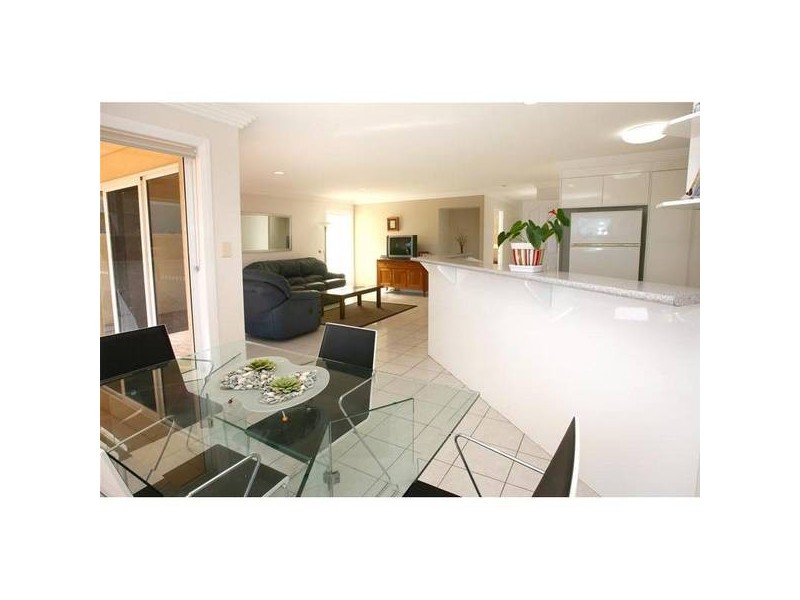 70 Port Jackson Boulevard, Clear Island Waters QLD 4226