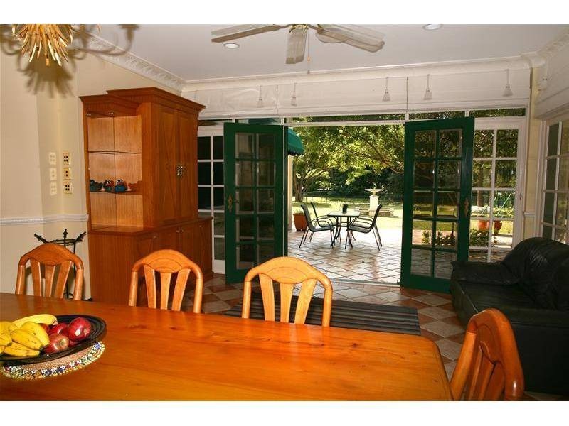 71 Marbella Drive, Benowa QLD 4217