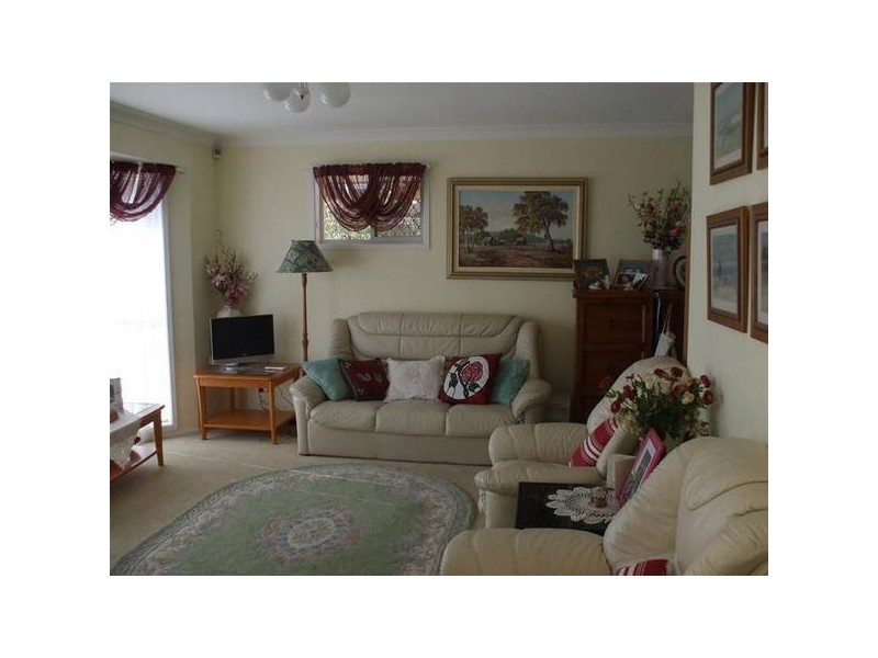 9 Curacao Place, Clear Island Waters QLD 4226