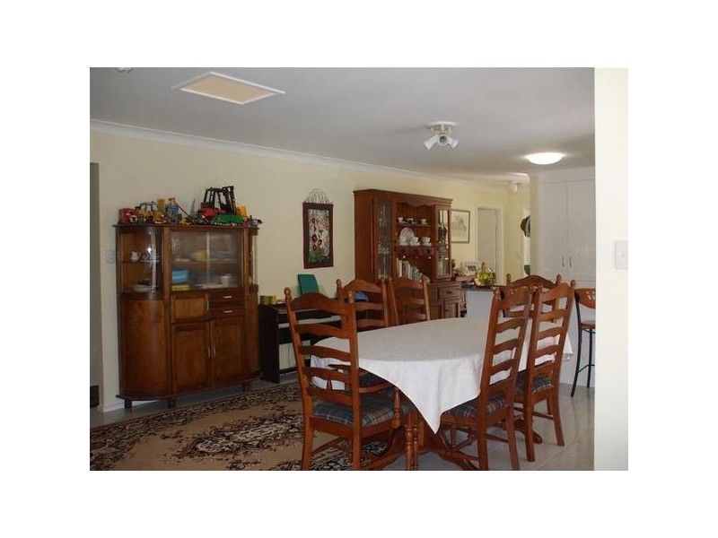 9 Curacao Place, Clear Island Waters QLD 4226