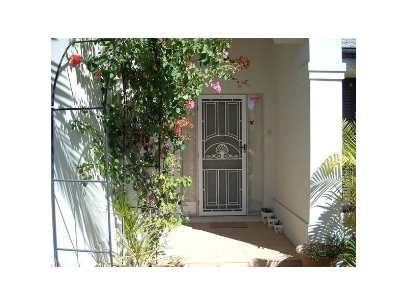10 Corina Close, Robina QLD 4226