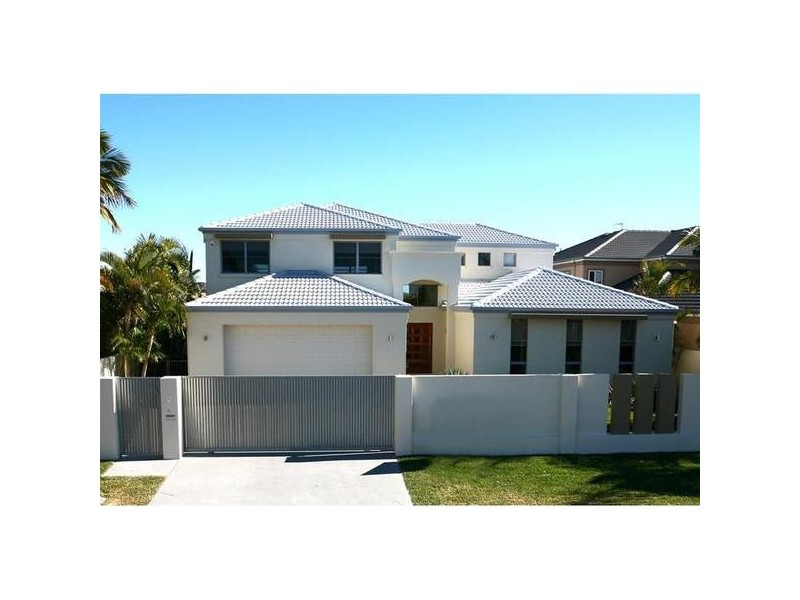 41 Martinique Way, Clear Island Waters QLD 4226