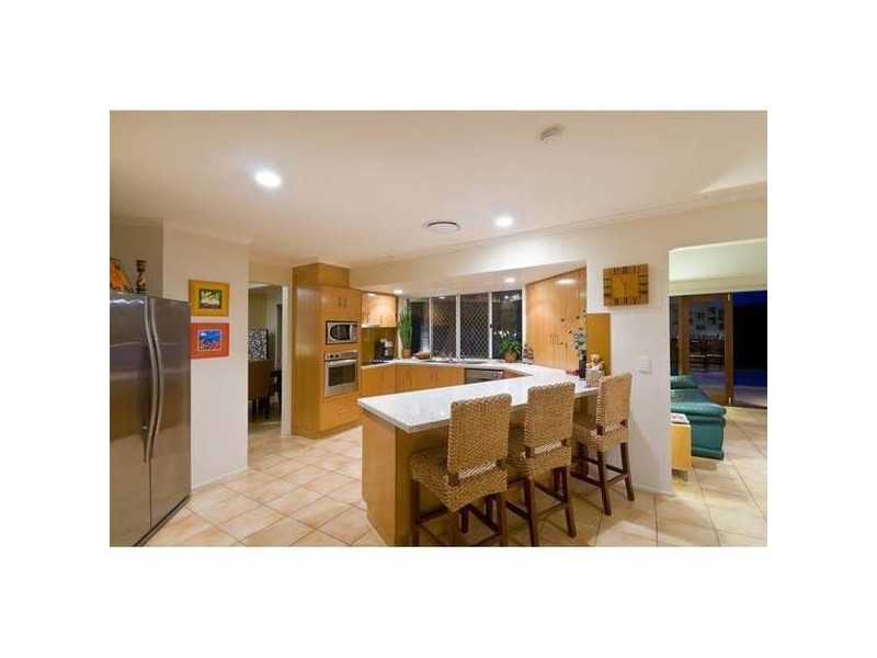22 Martingale Circuit, Clear Island Waters QLD 4226