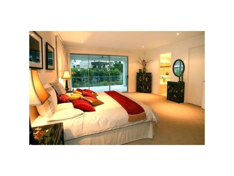 1/5021 Riverwood Grove, Benowa QLD 4217