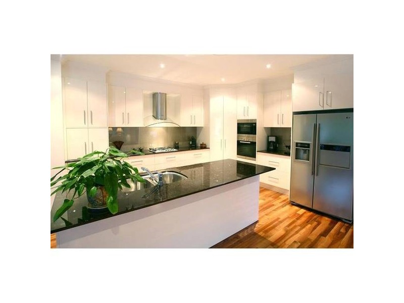 1/5021 Riverwood Grove, Benowa QLD 4217